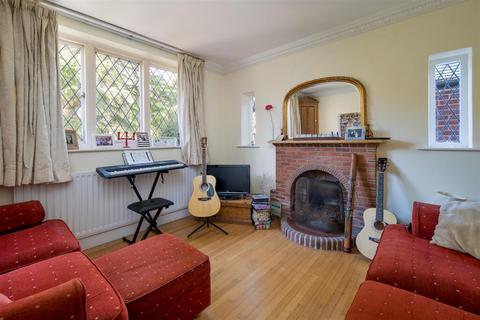 4 bedroom house for sale, Barrack Shute, Niton PO38
