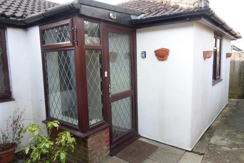 3 bedroom detached bungalow for sale, Hilton Road, Cowes PO31