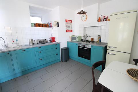 3 bedroom house for sale, Gills Cliff Road, Ventnor PO38