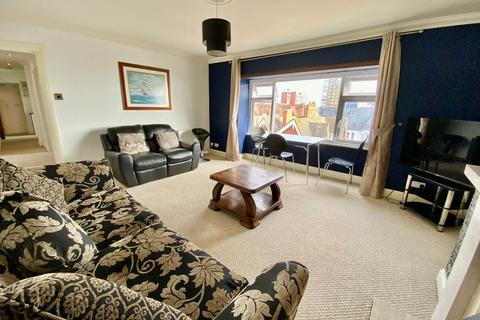 3 bedroom flat for sale, Flat 7 Grand Marine Court, Durley Gardens, West Cliff, Bournemouth, Dorset, BH2 5HS