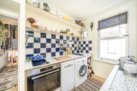 19a Crebor Street, London, SE22 0HF