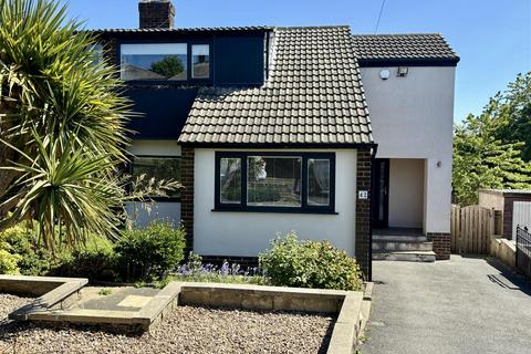 42 Raeburn Drive, Bradford, BD6 2LN