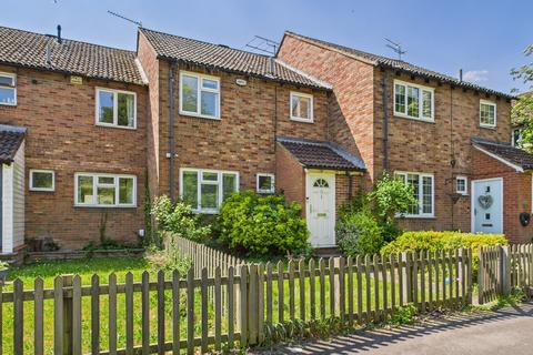 5 James Close, Marlow, SL7 1TS