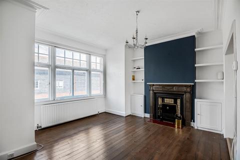 3 bedroom flat for sale, Cowley Mansions, Mortlake, London, SW14