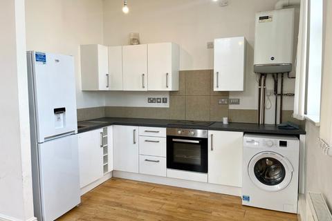2 bedroom flat to rent, Railway Terrace, Derby, Derbyshire, DE1