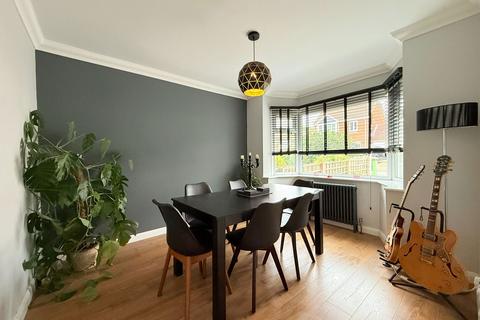 79 Wiseacre Croft, Shirley, Solihull, B90 1BB