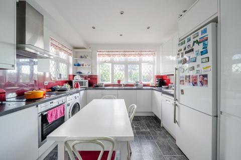 4 bedroom detached house for sale, Mount Stewart Avenue, Kenton, HA3 0JP