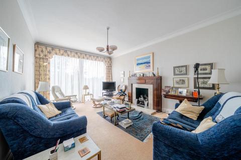 4 bedroom detached house for sale, Mount Stewart Avenue, Kenton, HA3 0JP