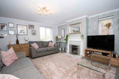 4 bedroom detached house for sale, Lawrence Orchard, Chorleywood, WD3