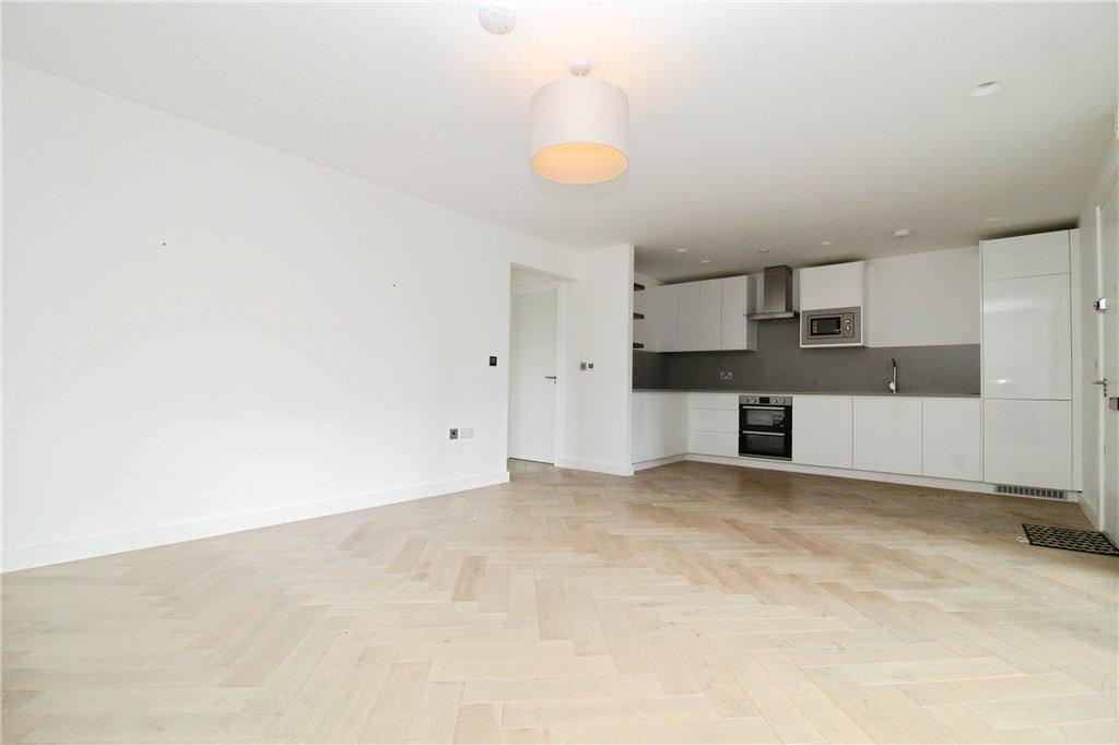 Kitchen/Reception
