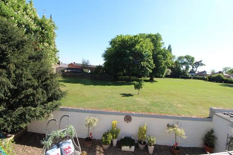 3 bedroom detached house for sale, Station Road, Leicester LE8