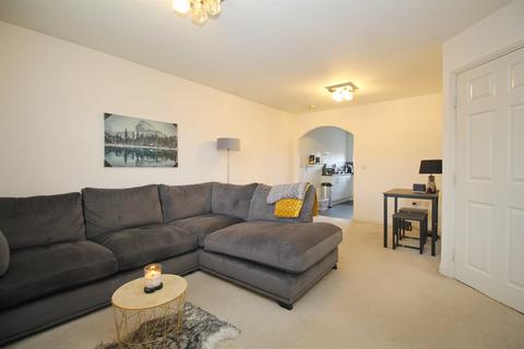 2 bedroom penthouse to rent, Darwin Crescent, Loughborough, LE11