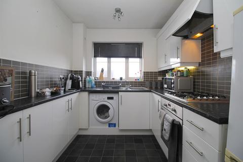2 bedroom penthouse to rent, Darwin Crescent, Loughborough, LE11
