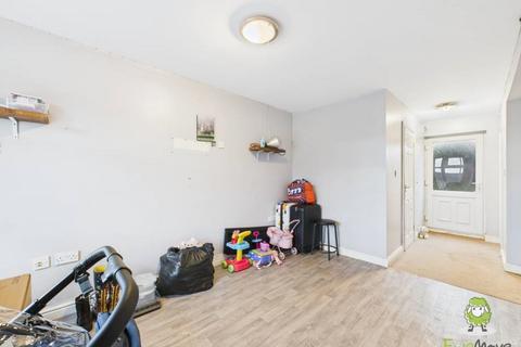 9 Skylark Close, Crewe, CW1 3WE