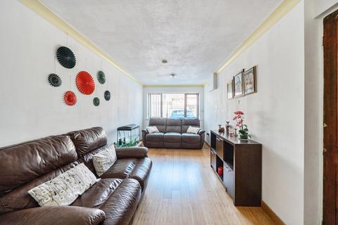 3 Baker Close, Headington, Oxford, OX3 8ET