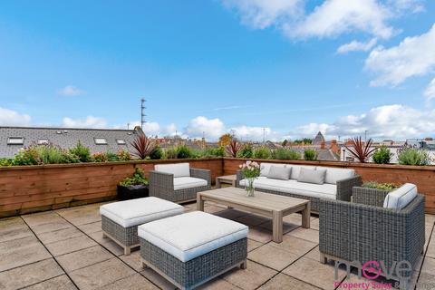 2 bedroom apartment for sale, Gloucester Road, Cheltenham GL51