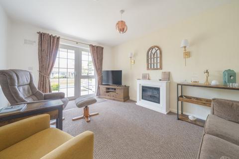 1 bedroom terraced bungalow for sale, Hawthorne Road, Humberston, Grimsby, Lincolnshire, DN36