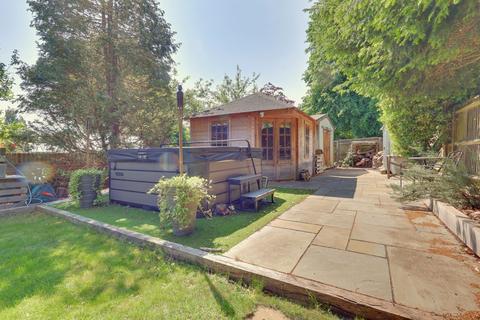 55 Bedhampton Road, Bedhampton, Havant, PO9 3EU