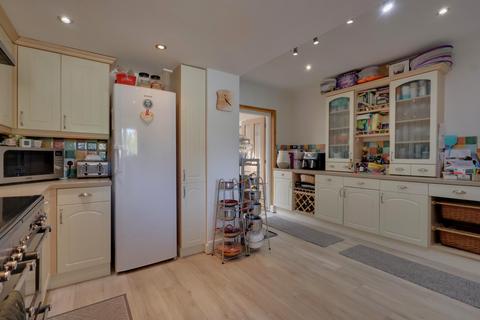 55 Bedhampton Road, Bedhampton, Havant, PO9 3EU
