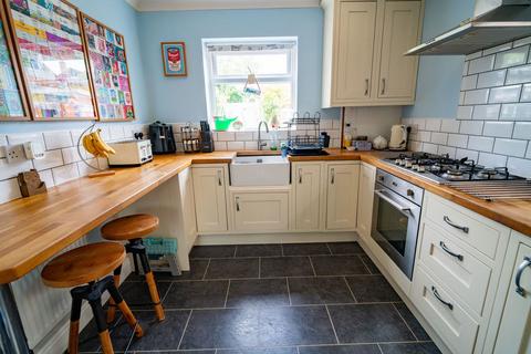 27 Colesbourne Road, Solihull, B92 8LE