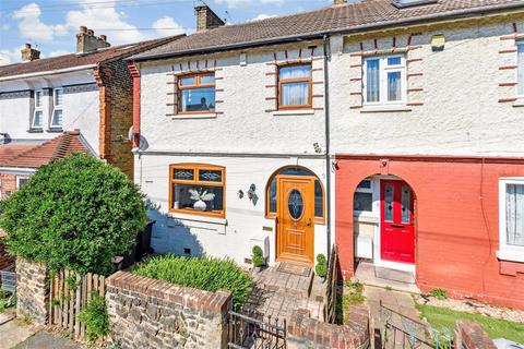 20 Mayfield Road, Gravesend, DA11 0JP