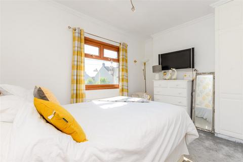 20 Mayfield Road, Gravesend, DA11 0JP