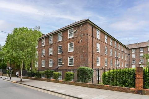 2 bedroom flat for sale, Bromley High Street, London E3