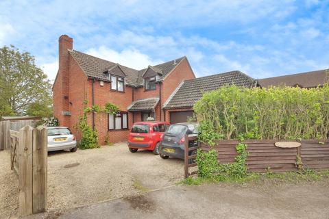 Fairways Base Lane, Sandhurst, Gloucester, GL2 9NU