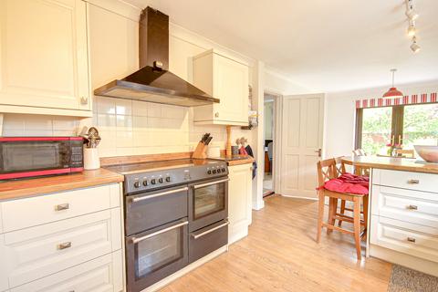 Fairways Base Lane, Sandhurst, Gloucester, GL2 9NU