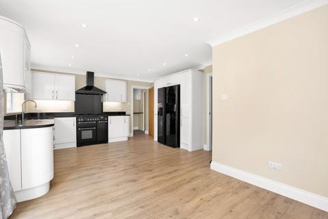undefined, Wagtail Close, Horsham