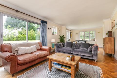 Highland Lanham Lane, Winchester, SO22 5JS