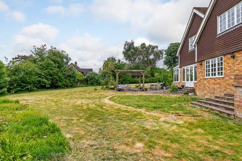 Highland Lanham Lane, Winchester, SO22 5JS