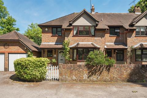 St. Martins Close, East Horsley