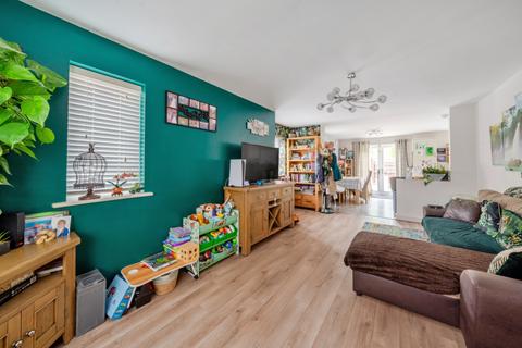 3 bedroom end of terrace house for sale, Cordeaux Drive, Grimsby, Lincolnshire, DN33