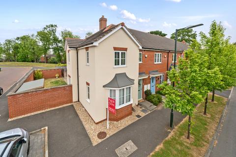 3 bedroom end of terrace house for sale, Cordeaux Drive, Grimsby, Lincolnshire, DN33