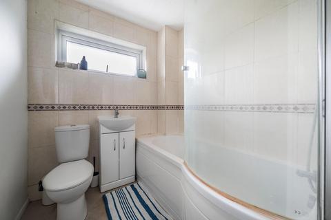 63 Broad Chalke Down, Winchester, SO22 4LR