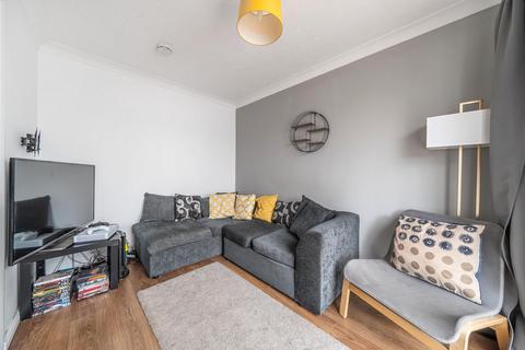 63 Broad Chalke Down, Winchester, SO22 4LR
