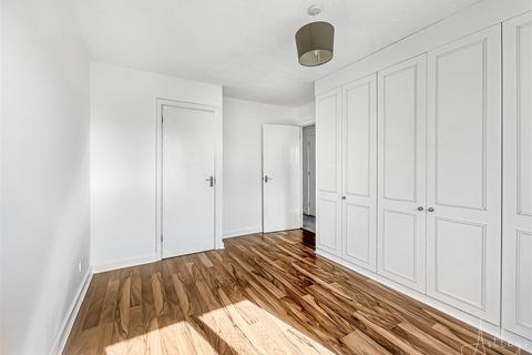 40 Clos Ysbyty, Cimla, Neath, SA11 3PL