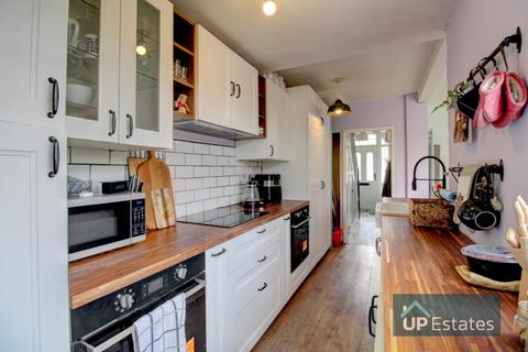 25 Glencoe Road, Coventry, CV3 1GJ