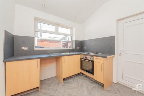3 bedroom terraced house to rent, Firs Lane, Leigh WN7