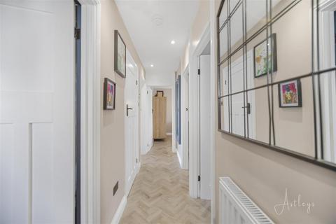14 Willow Walk, Cimla, Neath, SA11 3XB