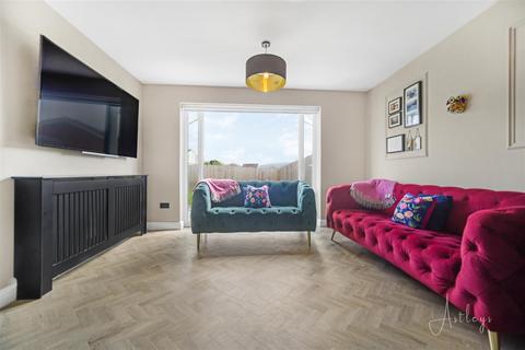 14 Willow Walk, Cimla, Neath, SA11 3XB