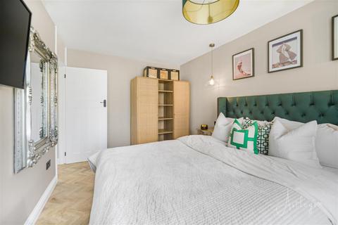 14 Willow Walk, Cimla, Neath, SA11 3XB