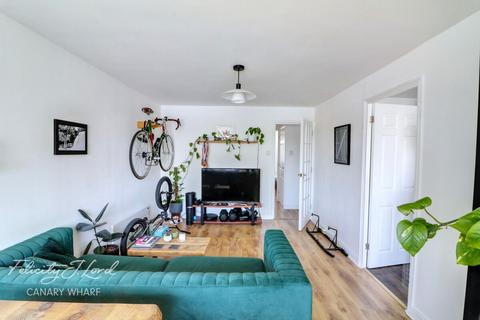 1 bedroom apartment to rent, Ferguson Close, LONDON