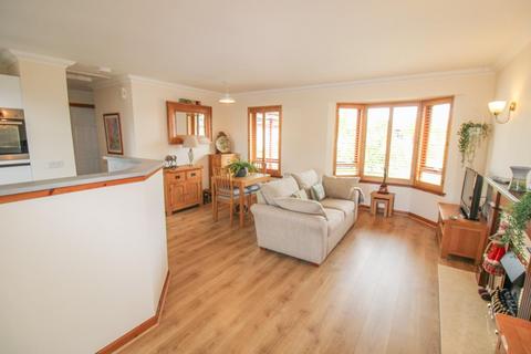 2 bedroom retirement property for sale, 17 Highland Park, Barbaraville, Invergordon