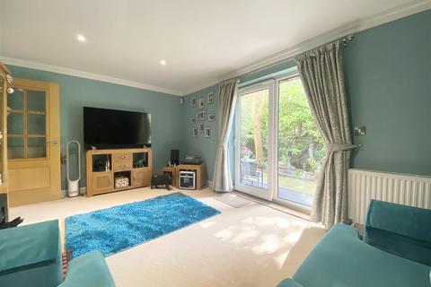 undefined, North Road, Poole BH14
