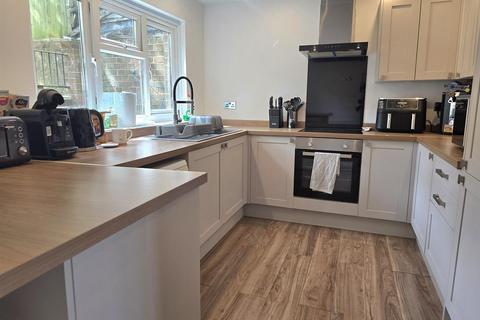 3 bedroom house for sale, Derick Road, Tiverton EX16