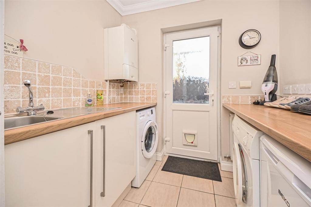 42 Green Lane Utility.jpg