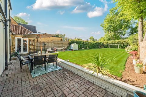 3 bedroom detached house for sale, Ravensmead, Chalfont St. Peter, Gerrards Cross