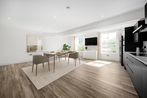 34 Kitchener Avenue, Gravesend, DA12 5HZ
